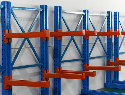 懸臂式貨架有哪些特點(diǎn)和優(yōu)點(diǎn)？