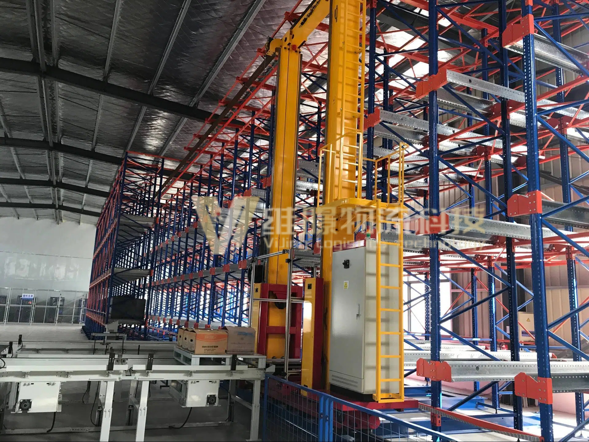 穿梭車式貨架的核心優(yōu)勢：解決傳統(tǒng)倉儲痛點(diǎn)